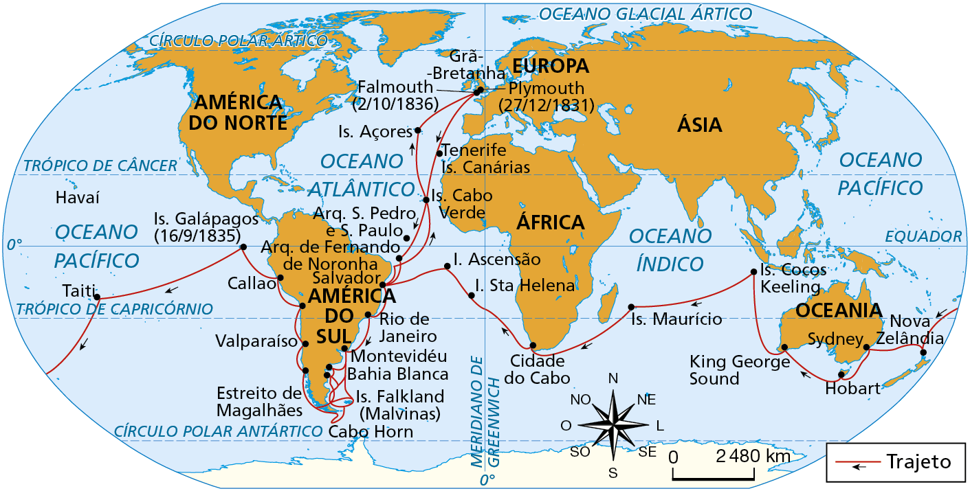 Planisfério com indicação da América do Norte, América do Sul, África, Europa, Ásia e Oceania em laranja e trajeto do HMS Beagle representado por uma linha vermelha.
Partindo da Grã-Bretanha, Plymouth (27 de dezembro de 1831), passa por Ilhas Canárias, Arquipélago de São Pedro e São Paulo, Arquipélago de Fernando de Noronha, Salvador, Rio de Janeiro, Montevidéu, Bahia Blanca, Ilhas Malvinas, Valparaíso, Callao, Ilhas Galápagos (16 de setembro de 1835), Taiti, Nova Zelândia, Hobart, Ilhas Maurício, Cidade do Cabo, Salvador, Ilhas Açores, chegando em Falmouth (2 de outubro de 1836). Na parte inferior, à direita, rosa dos ventos e escala de 0 a 2.480 quilômetros