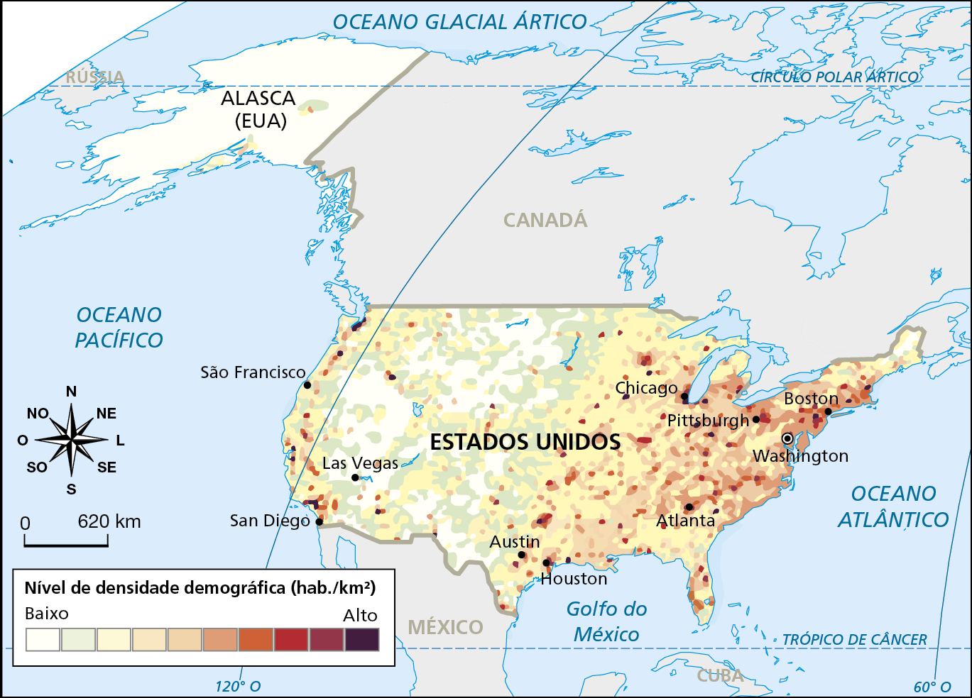 Mapa. Estados Unidos: nível de densidade demográfica e megalópoles (2015)
Trata-se de uma representação do território da América do Norte (exceto o sul do México e o extremo leste do Canadá), com destaque para os Estados Unidos, incluindo o Alasca. O mapa representa o nível de densidade demográfica (habitantes por quilômetro quadrado) dos Estados Unidos. As cores mais claras, representam níveis de densidade mais baixos, enquanto cores mais escuras, representam níveis de densidade mais altos.
Áreas com baixa densidade demográfica: Alasca, região central e meio oeste dos Estados Unidos. 
Áreas de média densidade demográfica: porções centro-leste (dos Grandes Lagos, ao norte, até o sul, na cidade de Austin), sudeste e extremo nordeste dos Estados Unidos; 
Áreas de alta densidade demográfica: algumas zonas localizadas no nordeste (de Boston até Pittsburgh e Washington), na costa oeste, sobretudo em São Francisco e San Diego, além de algumas manchas regiões sul e sudeste do território, com destaque para Houston e Atlanta. 
Na parte inferior esquerda, rosa dos ventos e escala de 0 a 620 quilômetros.