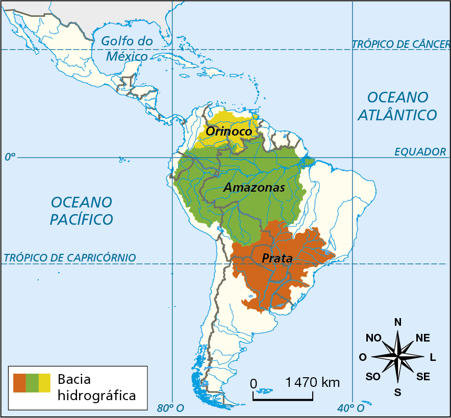Mapa. América Latina: principais bacias hidrográficas. Mapa da América Latina com destaque para: Bacia hidrográfica do Amazonas, abrangendo parte noroeste do Brasil, quase todo o território do Peru e Bolívia e parte sudeste da Colômbia; Bacia hidrográfica do Prata: abrangendo parte centro-sul do Brasil, todo o território do Paraguai, parte oeste do Uruguai, norte da Argentina e sudeste da Bolívia; Bacia hidrográfica do Orinoco: abrangendo quase todo o território da Venezuela e nordeste da Colômbia.