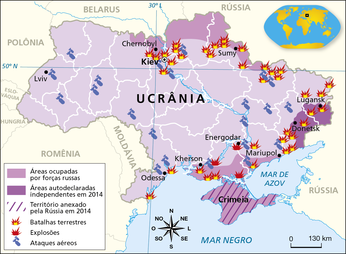 Mapa. Ucrânia: áreas invadidas e atacadas pela Rússia, março de 2022. Mapa mostrando a dinâmica de invasão russa no território da Ucrânia. Áreas ocupadas por forças russas: porção norte da Ucrânia, na região entre Chernobyl e Sumy;  entre Kherson e Mariupol, na porção sul do país; na Criméia, ao sul. Áreas autodeclaradas independentes em 2014: Donetsk e Lugansk, no extremo leste do país. Território anexado pela Rússia em 2014: Crimeia, ao sul. Batalhas terrestres:nas proximidades de Kiev (capital do país) e Sumy,  no extremo norte da Ucrânia; em Lugansk e Donetsk  no extremo leste; em Energodar, Mariupol, Kherson e Odessa, no sul do país. Explosões: em Kherson e Energodar, no sul do país. Ataques aéreos: áreas situadas no extremo norte, nas proximidades de Kiev;  em Lviv e outras áreas do oeste do país; no sudeste, em Kherson e Odessa, no sul do país; porção leste, em Energodar e Mariupol. Na parte inferior, rosa dos ventos e escala de 0 a 130 quilômetros.