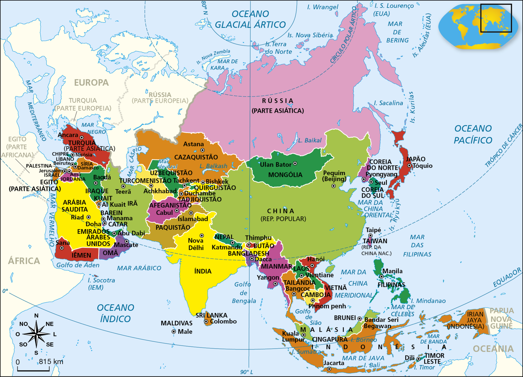 Mapa. Ásia: divisão política. Mapa representando os países do continente asiático e suas capitais. Rússia (parte asiática) Mongólia: Ulan Bator China: Pequim (Beijing) Coreia do Norte: Pyongyang Coreia do Sul: Seul Japão: Tóquio Taiwan (República da China): Taipé Filipinas: Manila Malásia: Kuala Lumpur Brunei: Bandar Seri Begawan Indonésia: Jacarta Timor Leste: Dili Vietnã: Hanói Camboja: Phnom penh Tailândia: Bangcoc Laos: Vientiane Mianmar: Yangon Bangladesh: Dacca Butão: Thimphu Índia: Nova Délhi Nepal: Katmandu Sri Lanka: Colombo Maldivas: Male Paquistão: Islamabad Afeganistão: Cabul Tadjiquistão: Duchambe Quirguistão: Bishkek Uzbequistão: Tachkent Cazaquistão: Astana Turcomenistão: Achkhabad Irã: Teerã Iraque: Bagdá Turquia (parte asiática): Ancara Síria: Damasco Líbano: Beirute Chipre: Nikósia Israel: Jerusalém Jordânia: Amã Kuait: Al Kuait Arábia Saudita: Riad Catar: Doha Barein: Manama Iêmen: Sana Emirados Árabes: Abu Dabi. Na parte inferior esquerda, rosa dos ventos e escala de 0 a 815 quilômetros.