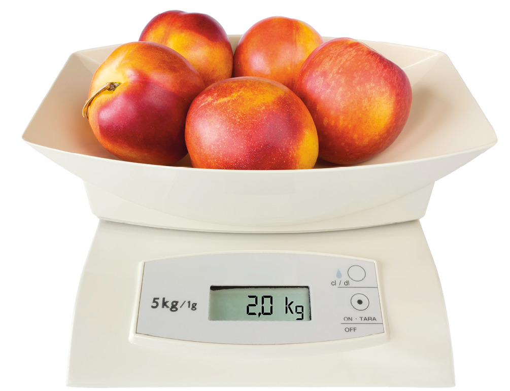 Fotografia. Cinco maçãs vermelhas em uma balança digital branca, com visor digital indicando, em preto, texto: 2 vírgula 0 quilogramas.