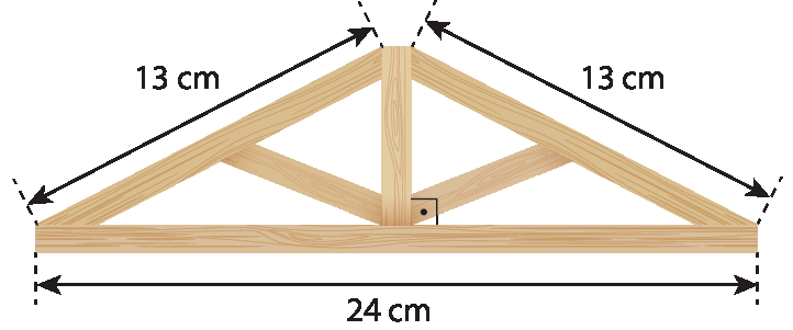 Ilustração. Estrutura de um telhado com formato de triângulos isósceles, que pode ser dividido a partir da altura em 2 triângulos retos congruentes. No triângulo isósceles, a base mede 24 centímetros e os lados congruentes medem 13 centímetros.