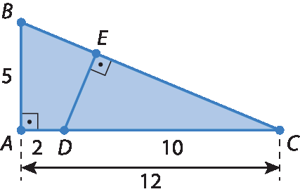 Figura geométrica. Triângulo retângulo ABC, retângulo em A. A medida do comprimento de AC é 12 e a medida do comprimento de AB é 5, No triângulo, está representado um segmento de reta DE perpendicular ao lado BC, o ponto D está no lado AC e o ponto E no lado BC, de modo a formar um triângulo retângulo CDE, retângulo em E. A medida do comprimento de AD é 2 e a medida do comprimento de DC é 10.