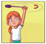 Imagem: Ilustração. Quatro crianças uniformizadas, exemplificando o Pequeno círculo, em 5 movimentos: 1. Uma menina com cabelos laranjas, com o braço direito estendido para cima segurando a maça na horizontal. Uma seta indica o movimento de giro da maça da direita para esquerda.  Fim da imagem.