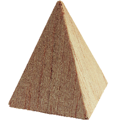 Imagem: Fotografia 3. Um objeto de madeira com formato de pirâmide.  Fim da imagem.