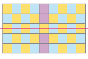 Imagem: Ilustração. Mosaico retangular composto por quadrados azuis, amarelos e roxo. Resposta: Há uma reta vertical e uma reta horizontal sobre o mosaico.  Fim da imagem.