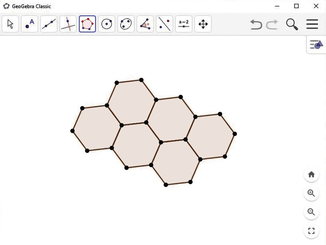 Print da ferramenta Geogebra Classic: na parte superior está o nome Geogebra Classic. Abaixo, há um menu, com as algumas ferramentas descritas. A ferramenta que tem o formato de um polígono de cinco lados está selecionada. Na tela está desenhada uma figura composta seis hexágonos. A figura formada lembra favos de mel.