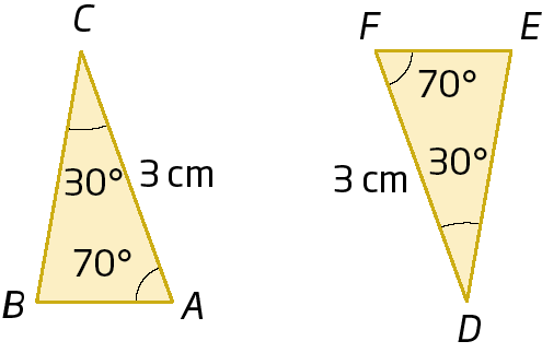 Figura geométrica. Triângulo ABC ao lado de triângulo DEF. Abertura do angulo A medindo 70 graus, abertura do angulo C medindo 30 graus e comprimento do lado AC medindo 3 centímetros. Abertura do ângulo D medindo 30 graus, abertura do ângulo F medindo 70 graus e comprimento do lado DF medindo 3 centímetros.