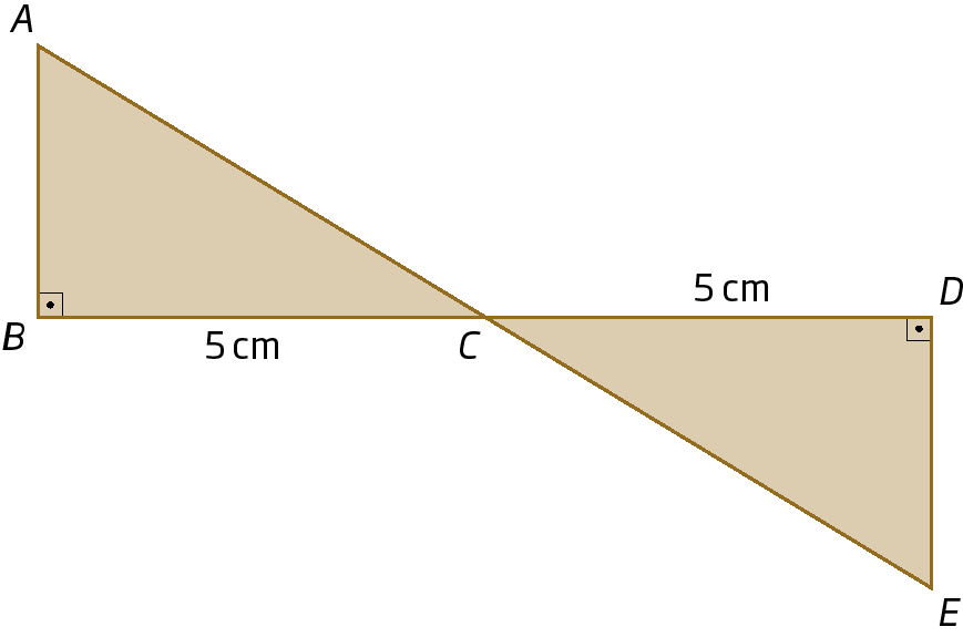 Figura geométrica. Triângulo retângulo ABC ligado pelo vértice C ao triângulo retângulo CDE. Lado BC medindo 5 centímetros. Lado CD medindo 5 centímetros.