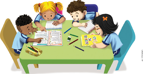 IMAGEM: quatro crianças estão ao redor de uma mesa e consultam atentamente um livro. FIM DA IMAGEM.