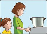 IMAGEM: a mulher coloca a panela no fogão e acende o fogo. a menina a assiste. FIM DA IMAGEM.