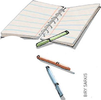 IMAGEM: um caderno aberto e três canetas. FIM DA IMAGEM.