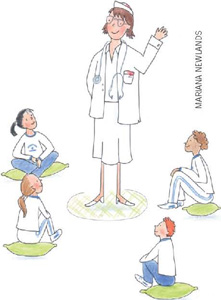 IMAGEM: quatro crianças sentadas em círculo no chão observam uma enfermeira em pé, no meio do círculo. FIM DA IMAGEM.