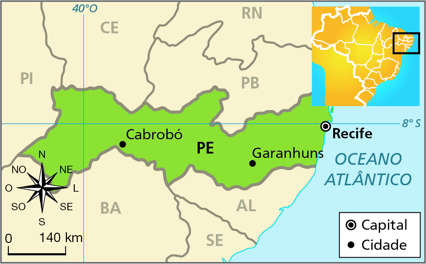 Mapa. Pernambuco. Mapa com destaque para o estado de Pernambuco. Capital: Recife. Cidade de Cabrobó, localizada na parte mais oeste do estado, mais distante da capital Recife e do Oceano Atlântico; Cidade de Garanhuns, localizada mais a leste, mais próxima da capital Recife e do Oceano Atlântico. As três cidades estão localizadas próximo à latitude 8 graus Sul.
Abaixo, rosa dos ventos e escala de 0 a 140 quilômetros.