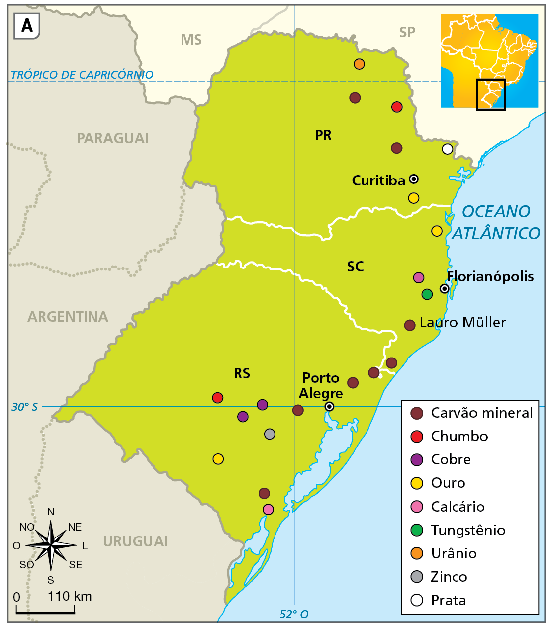 Mapa. Região Sul: principais recursos minerais. Identificação com símbolos e localização dos principais recursos minerais encontrados nos estados da região.
Carvão mineral: norte e leste do Paraná; sul de Santa Catarina; nordeste, leste e sul do Rio Grande do Sul.  
Chumbo: nordeste do Paraná e parte central do Rio Grande do Sul. 
Cobre: parte central do Rio Grande do Sul.
Ouro: sudeste do Paraná, nordeste de Santa Catarina, sudeste do Rio Grande do Sul: 
Calcário: leste de Santa Catarina; sul do Rio Grande do Sul.  
Tungstênio: leste de Santa Catarina.
Urânio: norte do Paraná. 
Zinco: parte central do Rio Grande do Sul. 
Prata: leste do Paraná. 
Na parte inferior, à esquerda, rosa dos ventos e escala de 0 a 110 quilômetros.