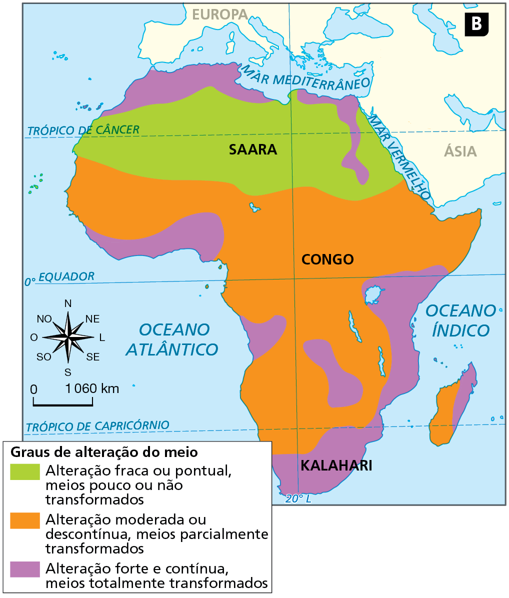 Mapa B. África: alteração antrópica da vegetação natural.  
Mapa do continente africano representando os graus de alteração do meio natural pela ação antrópica.
Graus de alteração do meio:
Alteração fraca ou pontual, meios pouco ou não transformados, em verde: faixa norte, na altura do Trópico de Câncer, na região do Saara. 
Alteração moderada ou descontinua, meios parcialmente transformados, em laranja: maior faixa que se estende do sul, abrange toda região central, centro-leste e centro-oeste; na faixa oeste da região da ilha de Madagascar, a sudeste do continente, no oceano Índico.  
Alteração forte e contínua, meios totalmente transformados, em roxo: extremo norte, na costa do mediterrâneo e reentrância na faixa leste da região norte, ao longo do vale do Rio Nilo, até o sul do trópico de Câncer; extremo sul do continente, na região do Kalahari; leste da ilha de Madagascar; extremo leste, centro-sul e costa do oceano atlântico, em porções ao norte e ao sul da Linha do Equador.  
À esquerda, rosa dos ventos e escala de 0 a 1.060 quilômetros.