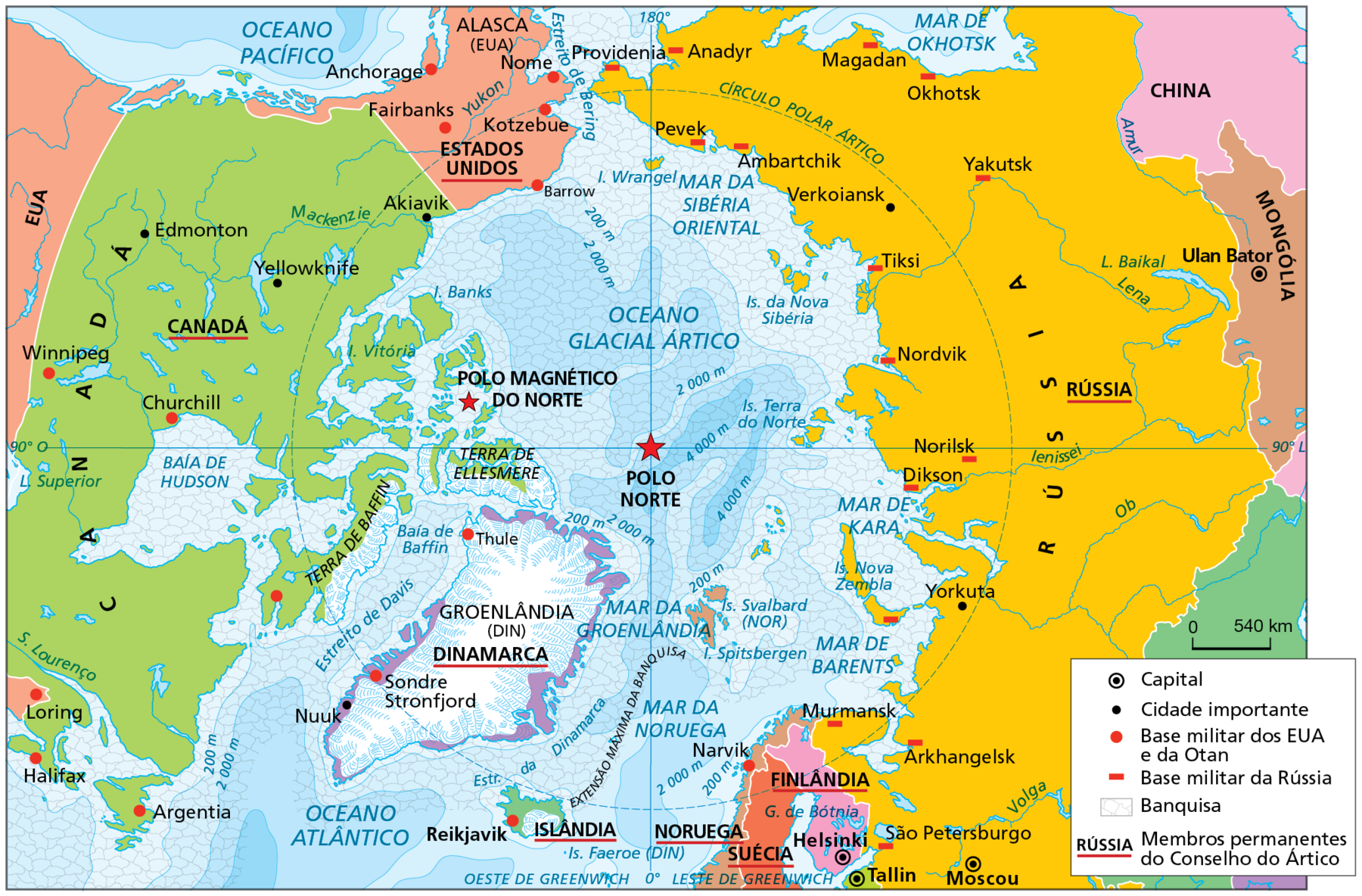 Mapa. Ártico: geopolítica e recursos - 2019. Mapa mostrando as divisões territoriais do Ártico, áreas de exploração, reservas comprovadas de petróleo e gás, cidades importantes, limites de zonas econômicas, banquisa e inlândsis. O mapa destaca a região do Ártico vista de cima. Do lado direito do mapa, a Rússia: mais ao sul, a Noruega, a Suécia, a Finlândia e a Islândia mais ao sul do Ártico. Do lado esquerdo, a Groenlândia (Dinamarca), terras do Canadá e Alasca (Estados Unidos). Inlândsis estão representadas por áreas com pequenos riscos azuis nas bordas da Groenlândia, da Terra de Baffin (Canadá) e da Terra de Ellesmere (nas proximidades do Polo Magnético Norte). Banquisas estão representadas por linhas curvas fechadas, na cor cinza, em toda área central da região ártica, sobrepondo-se à área do Oceano Glacial Ártico. Em linhas tracejadas vermelhas estão representados os Limites de Zonas Econômicas Exclusivas (ZEE) ao redor da Groenlândia, da Islândia, em torno de parte dos territórios de Rússia, Alasca e Canadá e na parte central da região ártica. Em linhas cinzas diagonais, o Território Autônomo Nunavut, no Canadá. Reservas comprovadas de petróleo e gás estão destacadas na cor cinza área central ártica; no Mar de Kara e Mar de Barents, nas proximidades da Rússia; em áreas na Baía de Baffin e Baía de Hudson, próximo ao Canadá; área da Terra de Ellesmere, próximo ao polo magnético do norte; áreas do Oceano Glacial Ártico próximo ao Alasca e Canadá. Com uma estrela vermelha, a indicação do Polo Norte (no centro do mapa) e Polo Magnético do Norte (a noroeste da estrela do Polo Norte). As áreas de exploração de petróleo são indicadas por um triângulo na cor preta na Rússia, Alasca, Canadá e Noruega. Um quadrado na cor preta indica áreas de exploração de gás na Rússia, Alasca, Canadá e Noruega.  Um trapézio na cor preta indica locais de extração de minérios na Rússia, Canadá e Groenlândia. Um ponto preto dentro de um círculo de fundo branco indicam a localização das capitais dos países: Suécia: Estocolmo; Noruega: Oslo;  Finlândia: Helsinki; Rússia: Moscou: Islândia:  Reykjavik. Pontos pretos simples indicam localização de cidades importantes. No Canadá: Churchill; na Rússia: São Petersburgo. no Alasca: Fairbanks, Barrow; na Groenlândia: Nuuque Godtas. Na parte inferior, à direita, a escala de 0 a 840 quilômetros. À esquerda, perfil topográfico da Groenlândia representando a variação altimétrica do relevo. No perfil, à esquerda, eixo vertical mostrando as altitudes em metros, variando de 0 a 6.000 metros. No eixo horizontal a extensão em quilômetros, variando de 0 a 1.600 quilômetros. Ponto A: entre 0 e 2.000 metros e 0 quilômetros. Ponto B: próximo a 2.000 metros e 1.200 quilômetros.