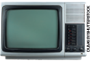 IMAGEM: televisão em caixa plástica. a tela é grande e ao lado há uma série de botões. FIM DA IMAGEM.