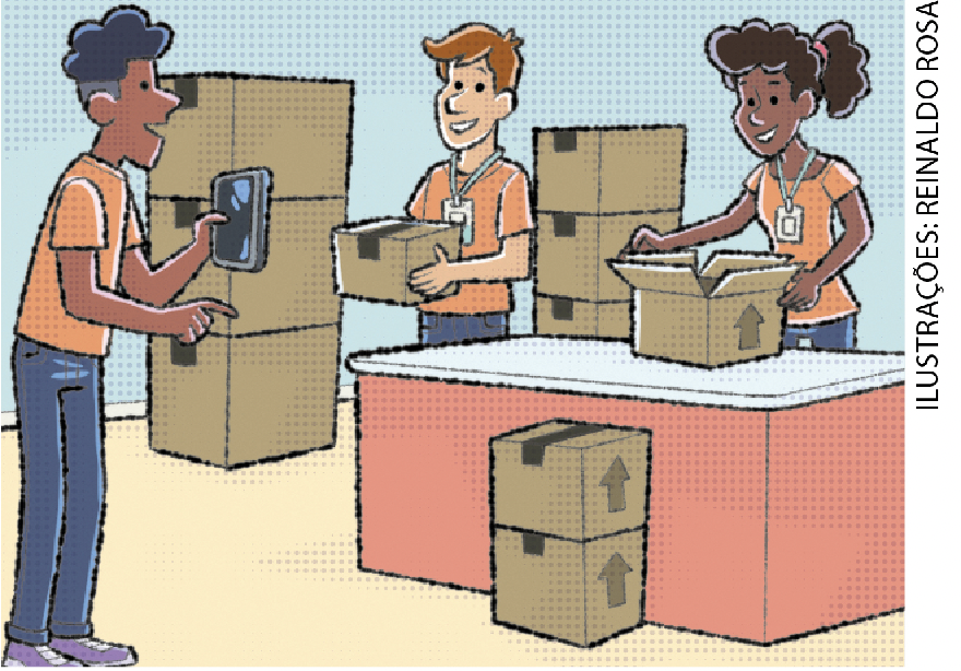 IMAGEM: três trabalhadores ilustrados em um ambiente com caixas e um balcão. um segura uma caixa nas mãos, enquanto outro está fechando uma igual e próximo outro segura um aparelho eletrônico. FIM DA IMAGEM.