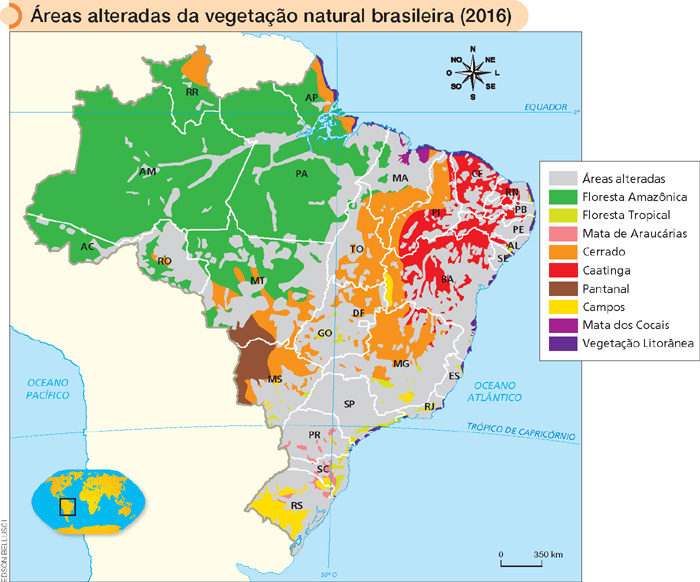 IMAGEM: mapa das áreas alteradas da vegetação natural brasileira em 2018. uma legenda mostra em cores dez tipos de áreas: 1. áreas alteradas; 2. floresta amazônica; 3. floresta tropical; 4. mata de araucárias; 5. cerrado caatinga; 6. pantanal; 7. campos; 8. mata dos cocais; 9. vegetação litorânea. a maior parte do território é de áreas alteradas, e os mais preservados são a floresta amazônica e o pantanal. um mapa em detalhe mostra a localização do brasil no planisfério. FIM DA IMAGEM.