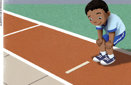 IMAGEM: um menino observa uma reta horizontal pintada em uma pista de corrida. FIM DA IMAGEM.