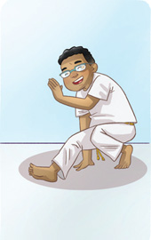 IMAGEM: um capoeirista está agachado, com uma das pernas flexionada e a outra estendida para frente. ele se apoia no chão com uma das mãos. FIM DA IMAGEM.