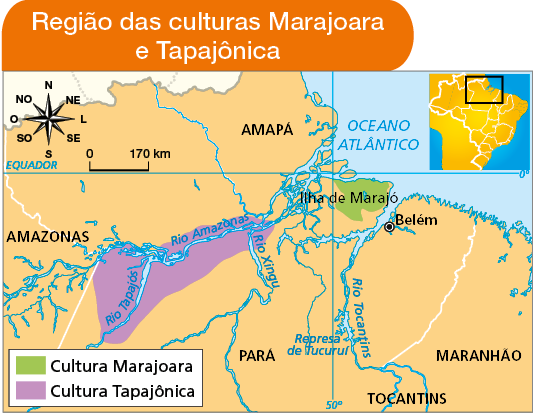 Imagem: Página 91 Mapa. Região das culturas Marajoara e Tapajônica. A legenda indica a Cultura Marajoara, que abrange as regiões em volta dos rios Tapajós e Amazonas. E a Cultura Tapajônica, que abrange a Ilha de Marajó. No canto superior direito, destaque no mapa do Brasil e no canto superior esquerdo, a rosa dos ventos e a escala.  Fim da imagem.