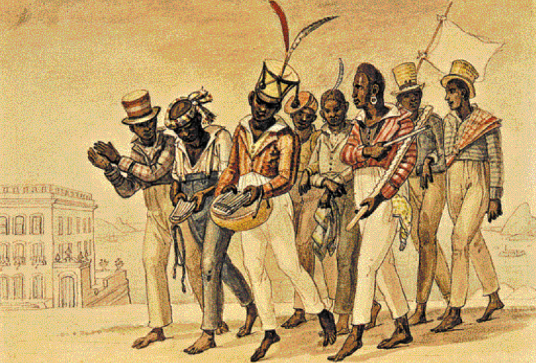 Imagem: Pintura. Homens negros com camisas coloridas e calças brancas estão descalços e alguns estão segurando instrumentos musicais. Ao fundo, construções. Fim da imagem.