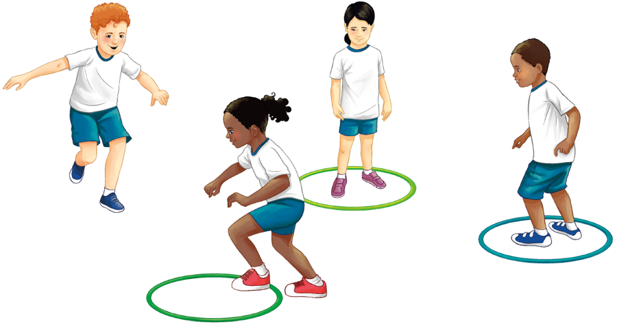 Imagem: Ilustração de quatro crianças vestindo uniformes de camiseta branca e shorts azul. À direita, duas delas estão dentro de bambolês. À esquerda, um menino está correndo na direção de uma menina que está com um pé acima de um bambolê. Fim da imagem.