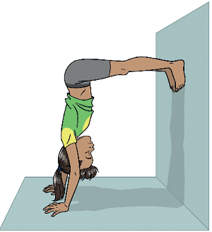 Imagem: Ilustração. Uma menina com cabelos presos, usando camiseta verde e short, exemplificando o movimento de olhos fechados. Ela está com as mãos no chão, os olhos fechados e as pernas estendidas na direção da parede, com o tronco em noventa graus.  Fim da imagem.