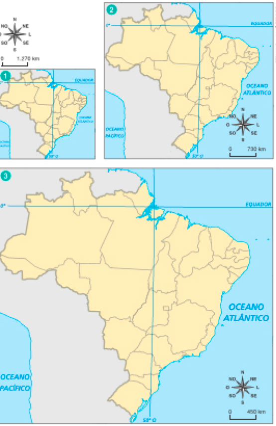 Imagem: Mapa. Na parte de cima, uma rosa dos ventos. A seguir, três mapas de diferentes tamanhos, mostrando a mesma coisa. 1: escala 1 para 1.270km; mapa pequeno do Brasil com uma linha hori-zontal que passa pela região Norte, linha do Equador, e uma linha na vertical, linha de 50°. 2: es-cala 1 para 730km; mapa médio do Brasil com uma linha horizontal que passa pela região Norte, linha do Equador, e uma linha na vertical, linha de 50°. 3: escala 1 para 450km; mapa grande do Brasil com uma linha horizontal que passa pela região Norte, linha do Equador, e uma linha na vertical, linha de 50°. Fim da imagem.