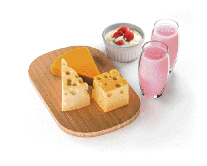 Imagem: Esquema. Matéria-prima: leite. Seta para fotografia. Queijos e iogurtes. Uma tábua de madeira com pedaços de queijo, dois copos de vidro com iogurte e um pote de vidro com patê.  Fim da imagem.
