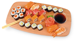 Imagem: Fotografia. Uma tábua com sushis variados, shoyo e um par de hashis.  Fim da imagem.