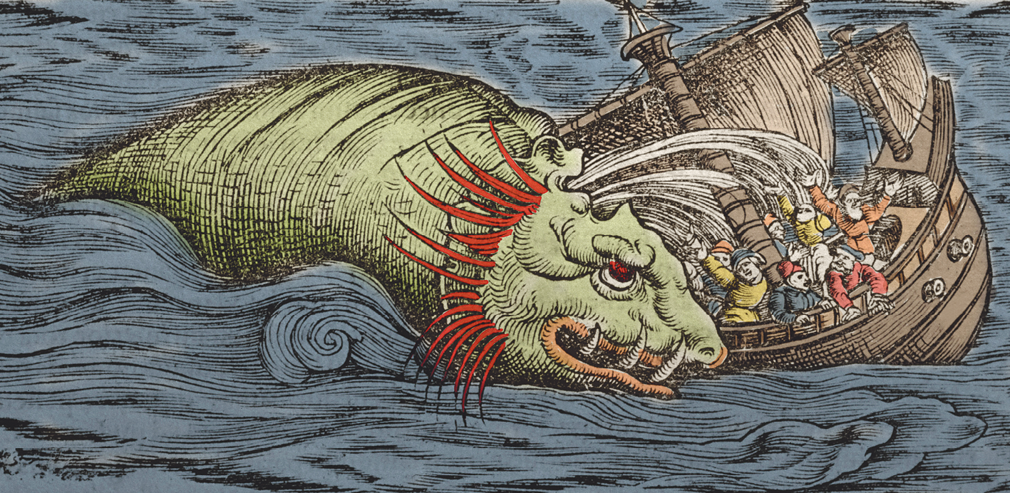 Gravura. Monstro marinho atacando uma embarcação em alto mar. Ele é largo com espinhos vermelhos atrás da cabeça. Os olhos são vermelhos. Tem a boca grande com muitos dentes pontiagudos. A embarcação está virada com muitas pessoas em cima.