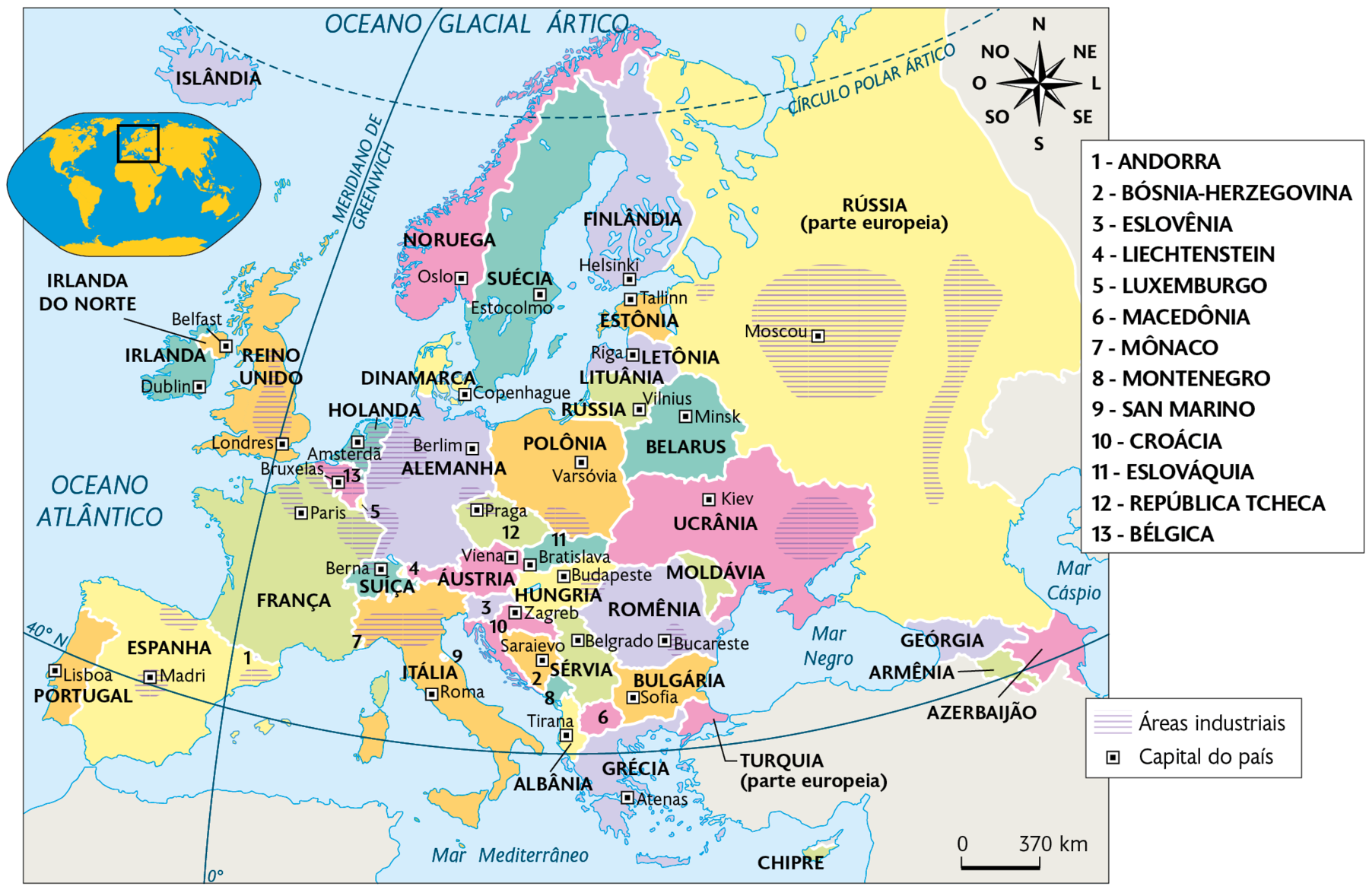 Mapa. Áreas industriais na Europa (2021). Áreas na Espanha, França, Reino Unido, Itália, Bélgica, Holanda, Alemanha, Polônia, Hungria, Romênia, Ucrânia e Rússia. No canto superior esquerdo, mapa de localização, planisfério destacando a região descrita. No canto superior direito, a rosa dos ventos e na parte inferior, a escala:  370 quilômetros por centímetro.