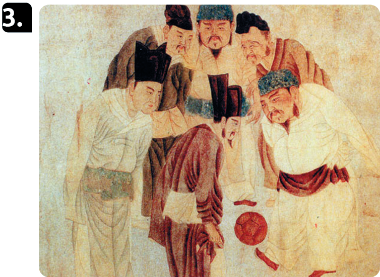 Pintura 3. Homens, com tecido ao redor do corpo, estão em meia lua, olhando na direção de uma bola.