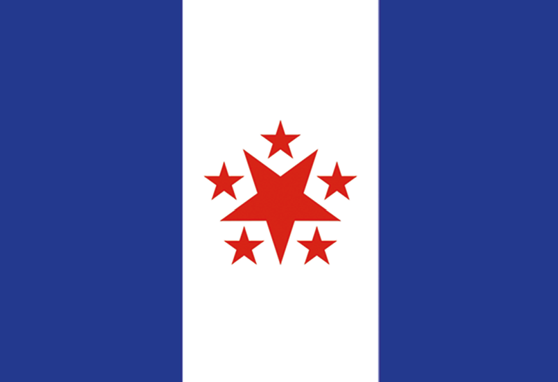 Bandeira. Há três faixas na vertical nas cores azul, branca e azul. Centralizado na faixa branca, há uma estrela vermelha grande com cinco estrelas pequenas vermelhas ao redor.