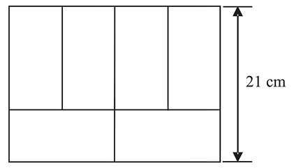 Ilustração de um retângulo formado por 6 retângulos menores, 4 na vertical e 2 na horizontal. Há a indicação de que o lado do retângulo maior mede 21 centímetros, composto por um lado maior e um lado menor dos retângulos menores.