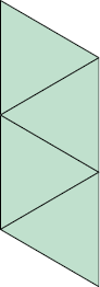 Ilustração de uma figura plana composta por 4 triângulos iguais, um do lado do outro. Os 4 triângulos juntos formam um quadrilátero.