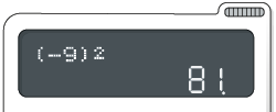 Ilustração do visor de uma calculadora com a operação: abre parênteses, menos 9, fecha parênteses, elevado ao quadrado e o resultado 81.