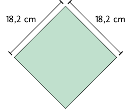 Ilustração de um retângulo com medida de comprimento 18,2 centímetros e medida de largura 18,2 centímetros.