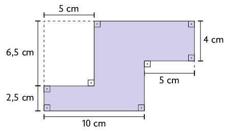 Ilustração de um polígono composto por 3 retângulos. Um retângulo possui 5 centímetros de comprimento e 4 centímetros de largura, outro retângulo possui 9 centímetros de comprimento e 5 centímetros de largura e o outro retângulo possui 5 centímetros de comprimento e 2,5 centímetros de largura.