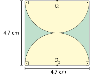 Ilustração de um quadrado verde com lado medindo 4,7 centímetros. Há dois semi círculos amarelos, em lados opostos, que estão dentro do quadrado e têm centros O1 e O2 e diâmetros que coincidem com o lado do quadrado. 