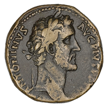 Fotografia de uma moeda italiana de bronze, a cabeça de um homem, e algumas escritas nas laterais, esculpida.