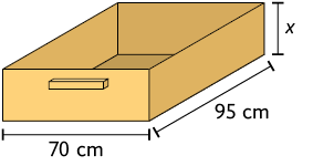 Ilustração de uma gaveta em formato de paralelepípedo reto retângulo, com as dimensões: 70 centímetros de largura, 95 centímetros de comprimento e x de altura.