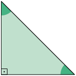 Ilustração de um triângulo retângulo com altura e base medindo 2,5 centímetros; e o terceiro lado medindo aproximadamente 3,5 centímetros. Os ângulos internos têm medidas 90 graus, 45 graus; e 45 graus. .