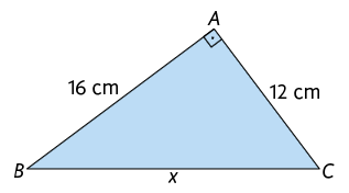 Ilustração de um triângulo retângulo A B C. O ângulo reto está demarcado no vértice A. A hipotenusa B C está indicada por x. O cateto A B tem 16 centímetros de medida de comprimento e o cateto A C tem 12 centímetros de medida de comprimento.