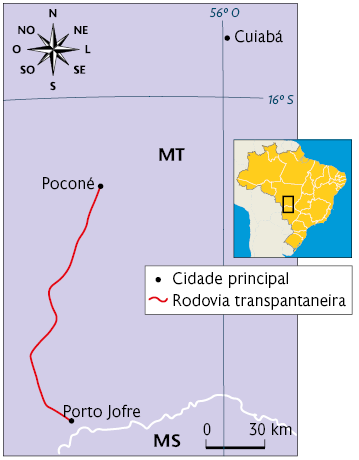 Mapa de parte do Estado do Mato Grosso com apenas os municípios de Cuiabá, Poconé, Porto Jofre e a divisa com Mato grosso do Sul. A rodovia Transpantaneira está localizada entre o município de Poconé e Porto Jofre. A distância aproximada entre a cidade de Poconé até Porto Jofre é de 4 centímetros; e de Poconé até Cuiabá é de aproximadamente 3,3 centímetros. Na parte inferior está a escala de 30 quilômetros para cada centímetro.