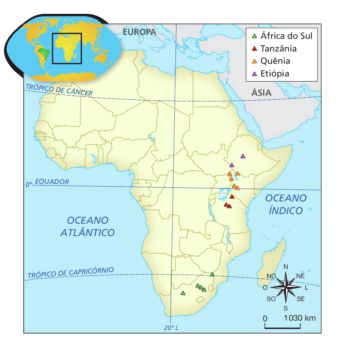 Mapa. África: vestígios dos primeiros seres humanos. Apresenta o continente africano.
Legenda: 
Triângulo verde: África do Sul.
Triângulo vermelho: Tanzânia.
Triângulo laranja: Quênia.
Triângulo roxo: Etiópia.
No mapa, ao sul, cinco triângulos estão localizados na África do Sul. A leste, três triângulos estão localizados na Tanzânia; cinco no Quênia; e dois na Etiópia. No canto inferior direito, a rosa dos ventos e a escala de 0 a 1.030 quilômetros.